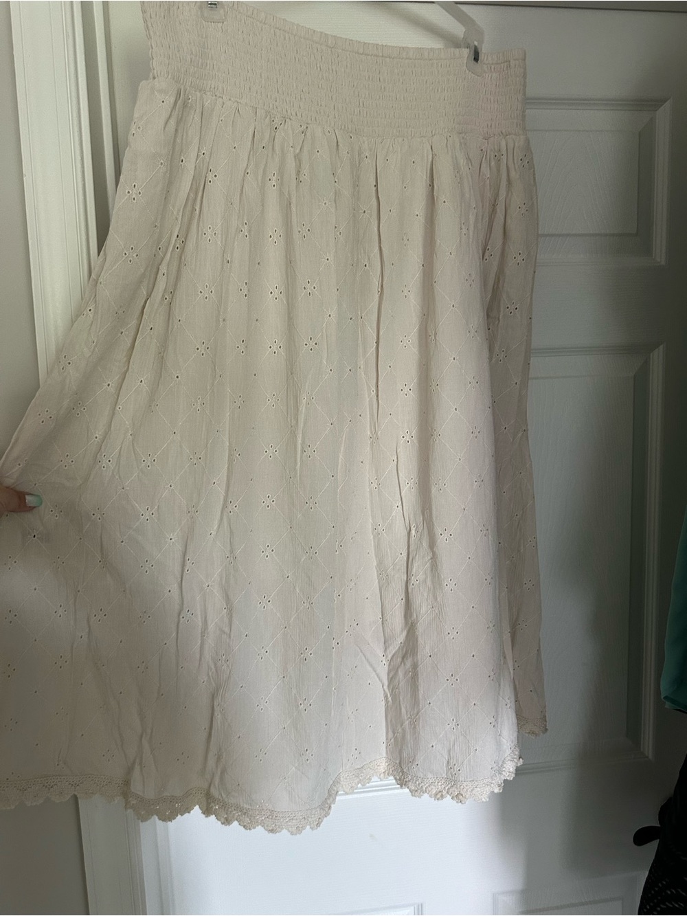 Torrid Eyelet Smocked Waist Tea-Length Skirt, size 3x - Picture 2 of 13